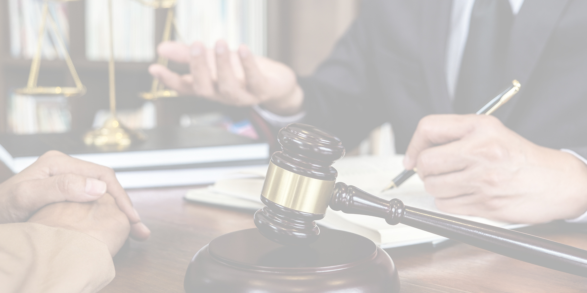 Reduzca obligaciones de impuestos que excedan más de $100,000